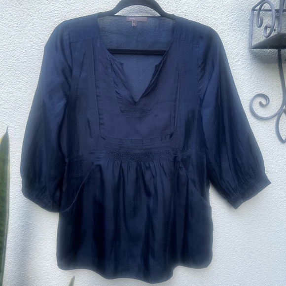 Vince Slik Top - Picture 1 of 15